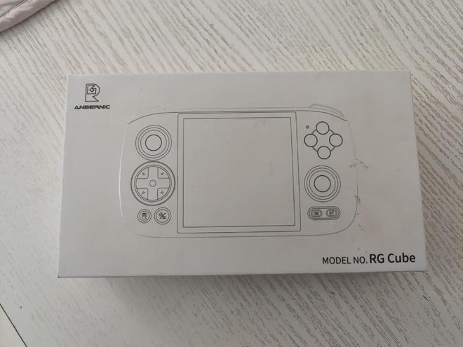 也屏幕的RG CUBE爱游戏平台成也屏幕败(图6)